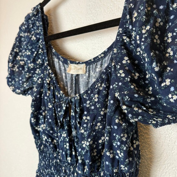 Altar'd State Cottagecore Navy Floral Puff Sleeve Smocked Dress - Picture 3 of 4